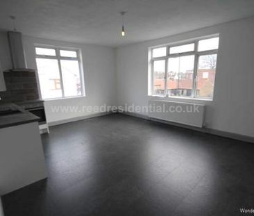 2 bedroom property to rent in Hockley - Photo 1