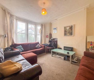 5 bedroom terraced house to rent - Photo 1