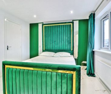 Oxleaze Reen Road, NEWPORT - Photo 5