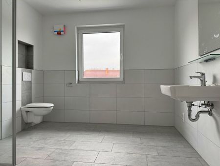 Ihr neues Zuhause: Neubau-Penthousewohnung mit Balkon inmitten von Remels - Uplengen - Foto 4