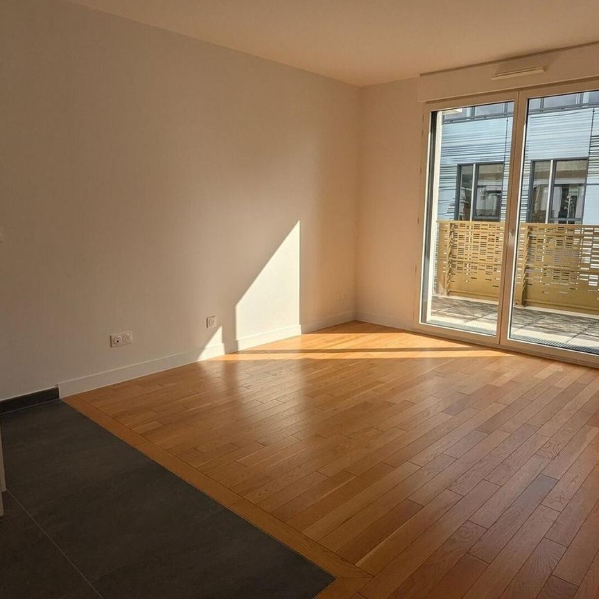 location Appartement T1 DE 37.3m² À ISSY LES MOULINEAUX - Photo 1