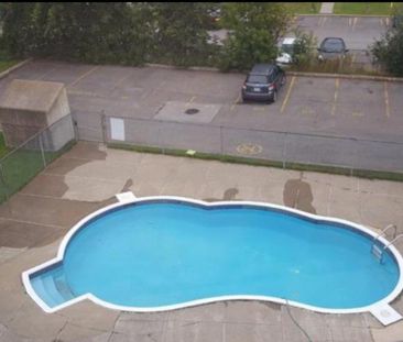Magnifique condo, 3 ½ meublé à louer – Laval - Photo 3