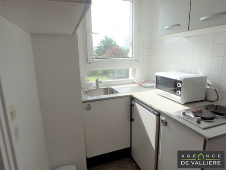 Location Appartement 1 pièce 28m² NANTERRE 92000 - Photo 3