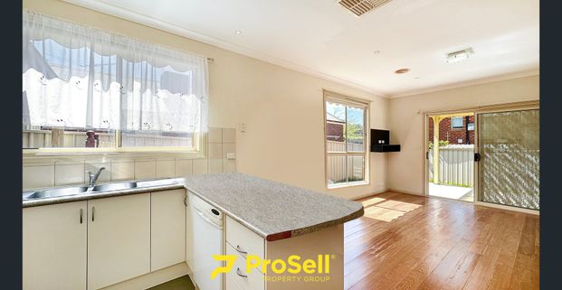 This home is sure to impress. - Photo 1