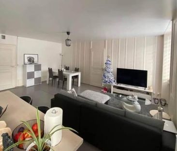 Appartement lumineux de 3.5 pièces au cœur de Renan - Photo 1