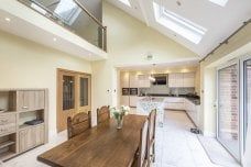 4 bedroom detached house to rent - Photo 3