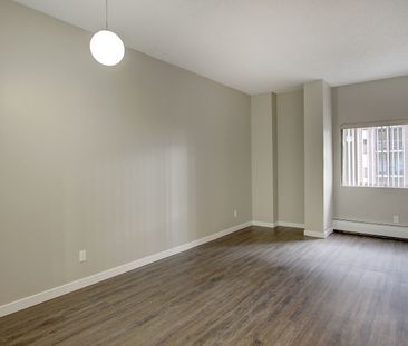 330 25 Ave SW, Calgary - Photo 2