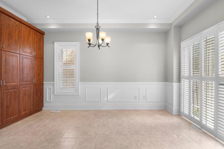 For Lease - 44 Eagleview Way, Halton Hills, Ontario - Photo 2