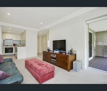 Modern Living In The Vibrant Heart Of Dee Why - Photo 1