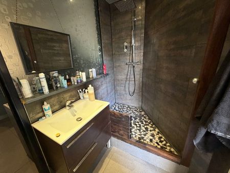Location Appartement 3 pièces 73m² SETE 34200 - Photo 5
