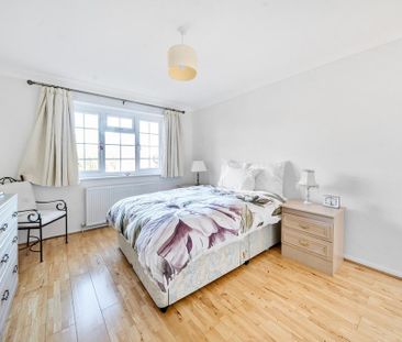 3 bedroom end of terrace house to rent - Photo 6