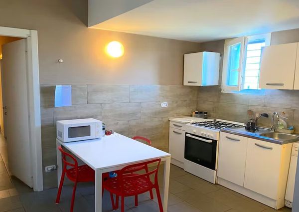 Mieszkanie na wynajem - 80 m² - 1 pokój Roma Lacjum
