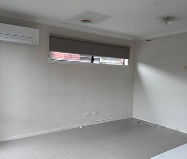 Convenience and location in one pack. - Photo 4