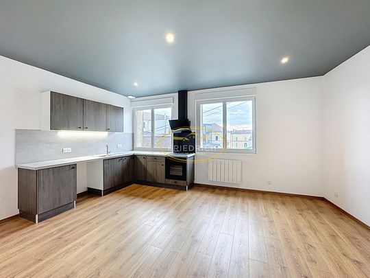 Location Appartement 3 pièces 83m² VAUCOULEURS 55140 - Photo 1