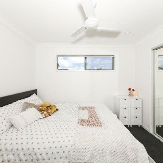 GREAT LOCATION + MODERN STYLE HOME - Photo 1