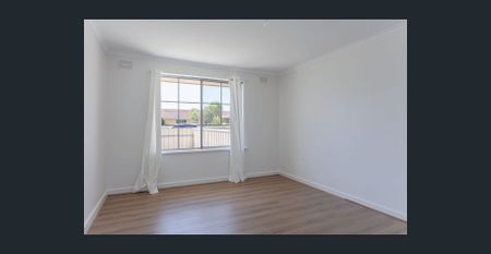 Recently Renovated Unit - Photo 5