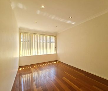 Large Family Home - Photo 5