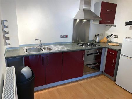 1 bedroom flat to rent - Photo 4