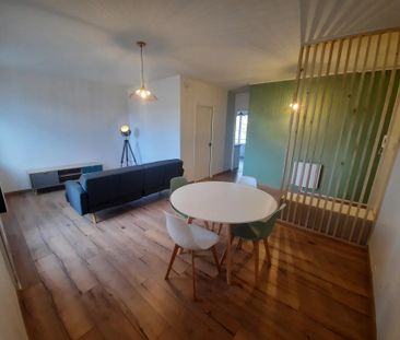 Location Appartement 2 pièces 52m² VALENCE 26000 - Photo 2