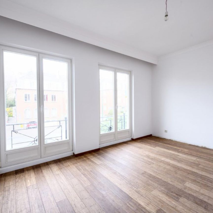 Woluwe, Bel Appt ± 169 m2 -3CH-2SDB-2xparking-ch de service - Foto 1