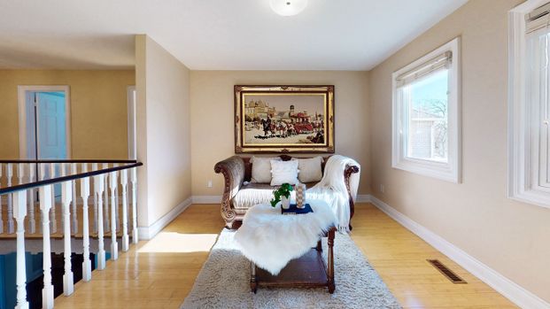 For Lease - 43 Piccadilly Road, Richmond Hill, Ontario - Photo 1