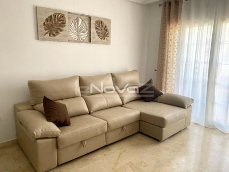 Beautiful townhouse in a prestigious gated complex Los Dolc - Photo 2