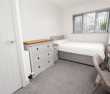 8 bedroom house to rent - Photo 5