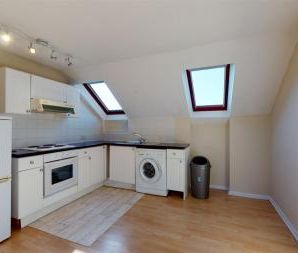 White Marsh Court, Cromwell Road, Whitstable, CT5 1NP, Kent - Photo 1