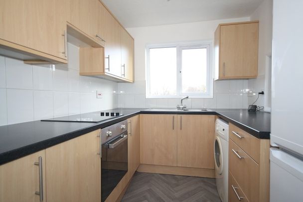 Foxhills, Woking - Photo 1