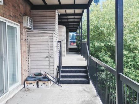 1075 Rue De Bleury - Photo 3