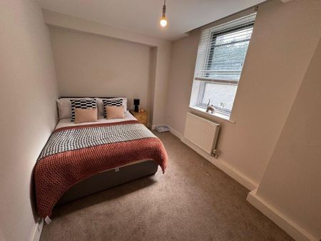 2 bedroom flat to rent - Photo 5