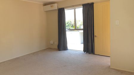 Property Management1/61a Target Rd, Totara Vale - Townhouse for Rent - Photo 3