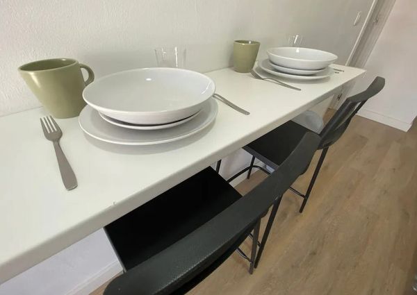 Calle de Sierra Carbonera, Madrid, Community of Madrid 28053