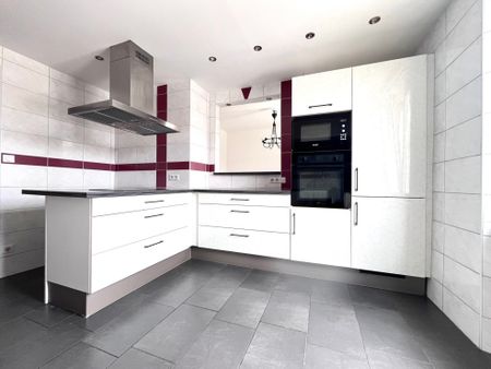 Location Appartement MULHOUSE 820 € CC - Photo 2