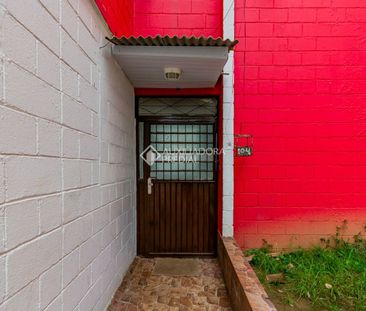 Apartamento com 2 quartos e 40m² para alugar em Rubem Berta, Porto ... - Photo 2