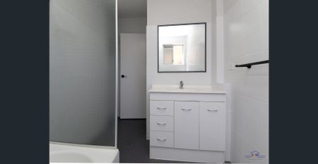 Perfect for couples to save their $$$ - Photo 5