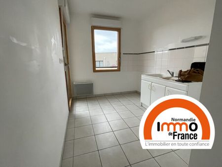 Location Appartement 4 pièces 82m² - Photo 3