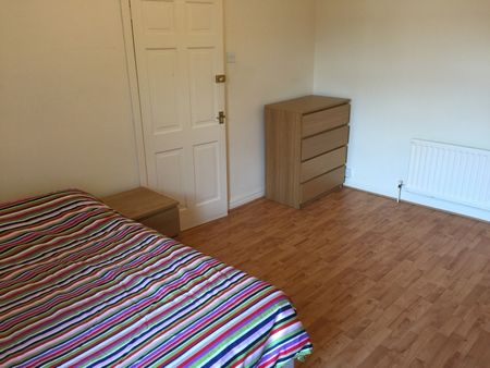 5 Beds Meldon Terrace - Photo 3