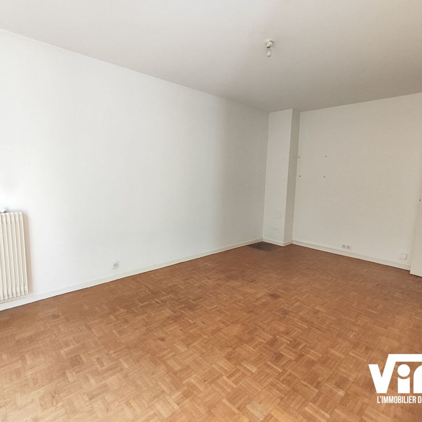 T1 DE 25 m² PROCHE LYCEE RENOIR - Photo 1