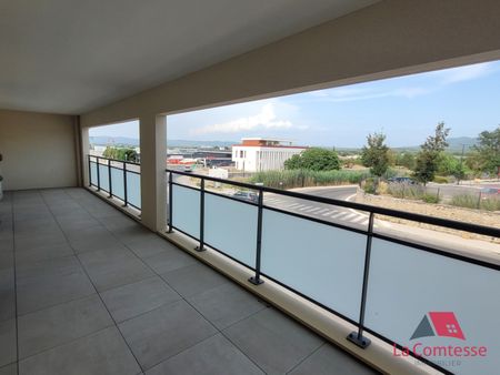 Location Appartement 2 pièces 47m² TRETS 13530 - Photo 2