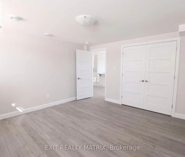 A - 107 CHATEAUGUAY STREET - Photo 2