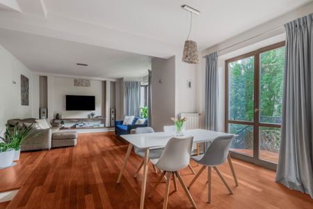 Przytulny, nowoczesny dom z przestronnym salonem - Photo 4