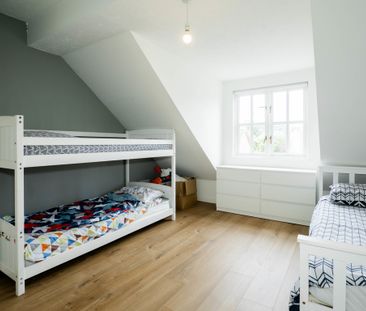 4 bedroom detached to let - Photo 4