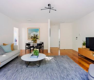 3 Bed, 1 Bath - Photo 3