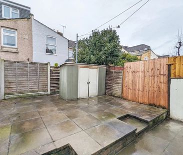 2 Bed Flat, Evesham Road, E15 - Photo 6