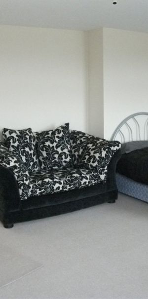 1 bed Apartment - To Let - Photo 1