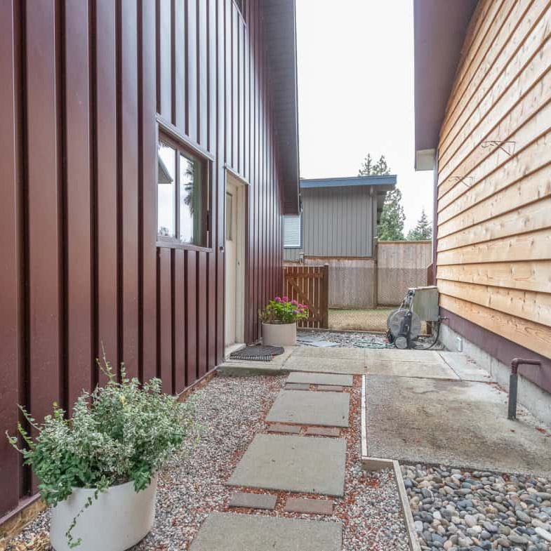 2752 Byron Road, North Vancouver - Photo 1