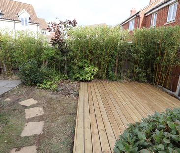 1 bedroom in a house share to rent - Photo 5