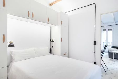 Carrer de Guítert, Barcelona, Catalonia 08003 - Photo 4