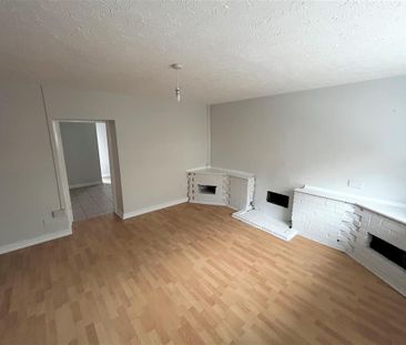 2 bedroom end of terrace house to rent - Photo 1